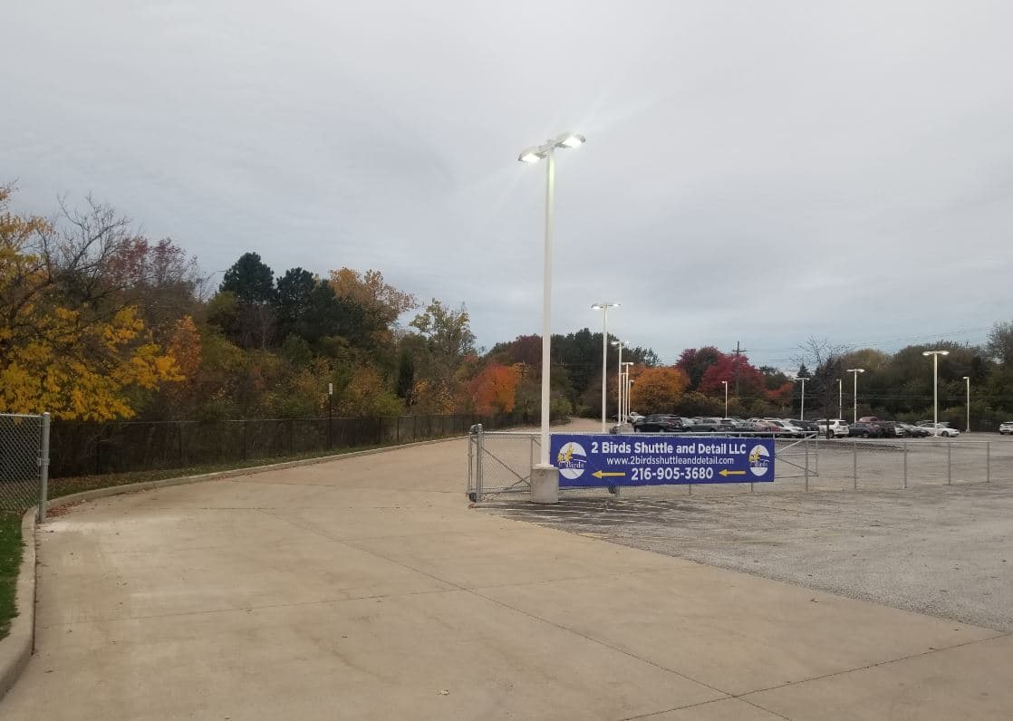 2 Birds Shuttle and Detail (CLE) - Gallery 4