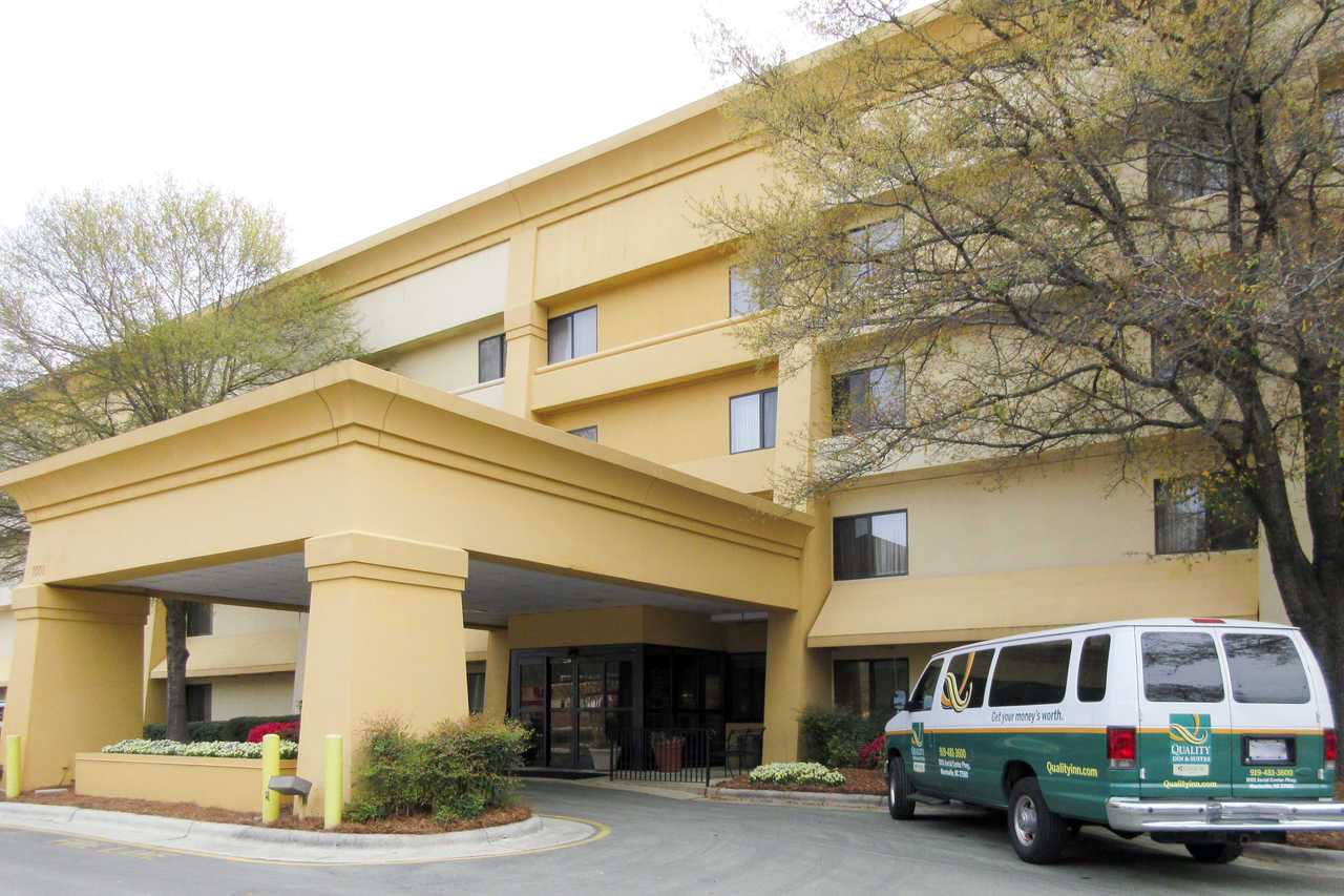 Quality Inn & Suites (RDU)