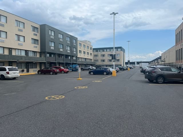Quality Hotel Montreal Airport (YUL) - Gallery 4