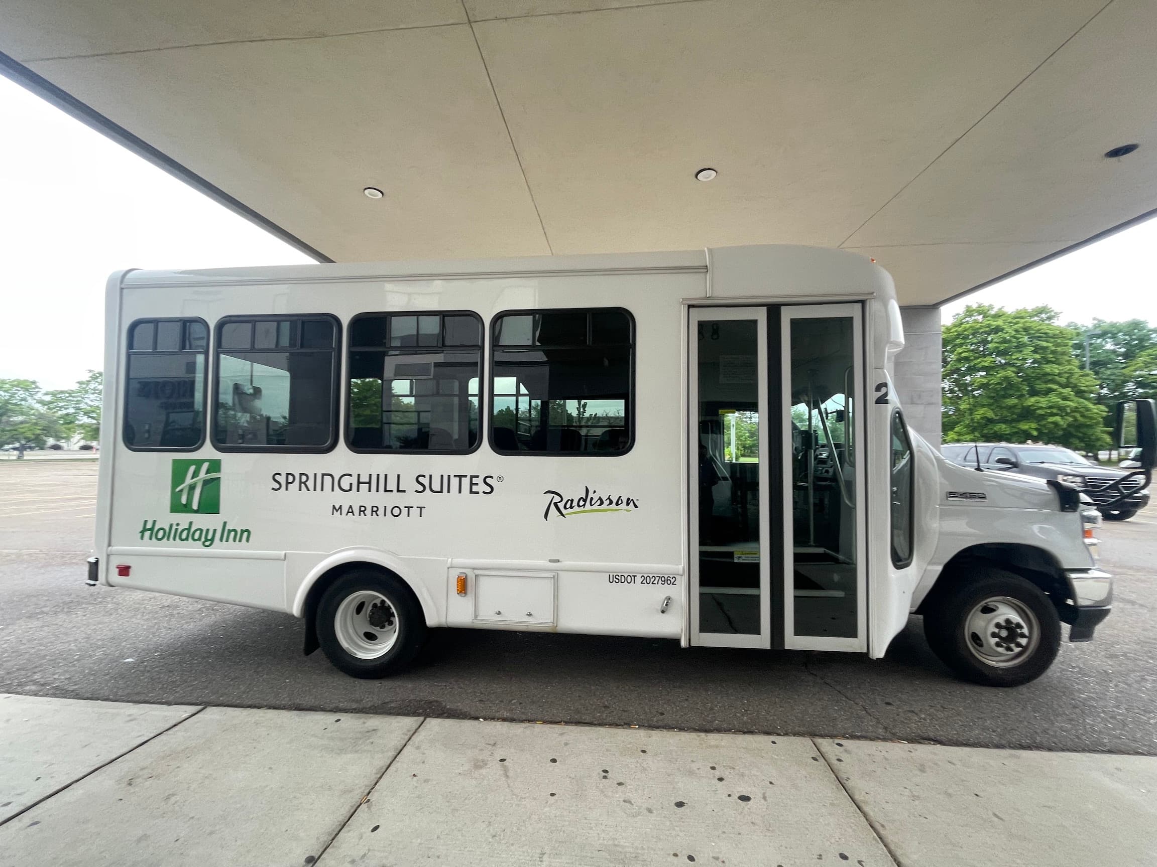 Radisson Hotel Detroit Metro Airport (DTW) - Gallery 4