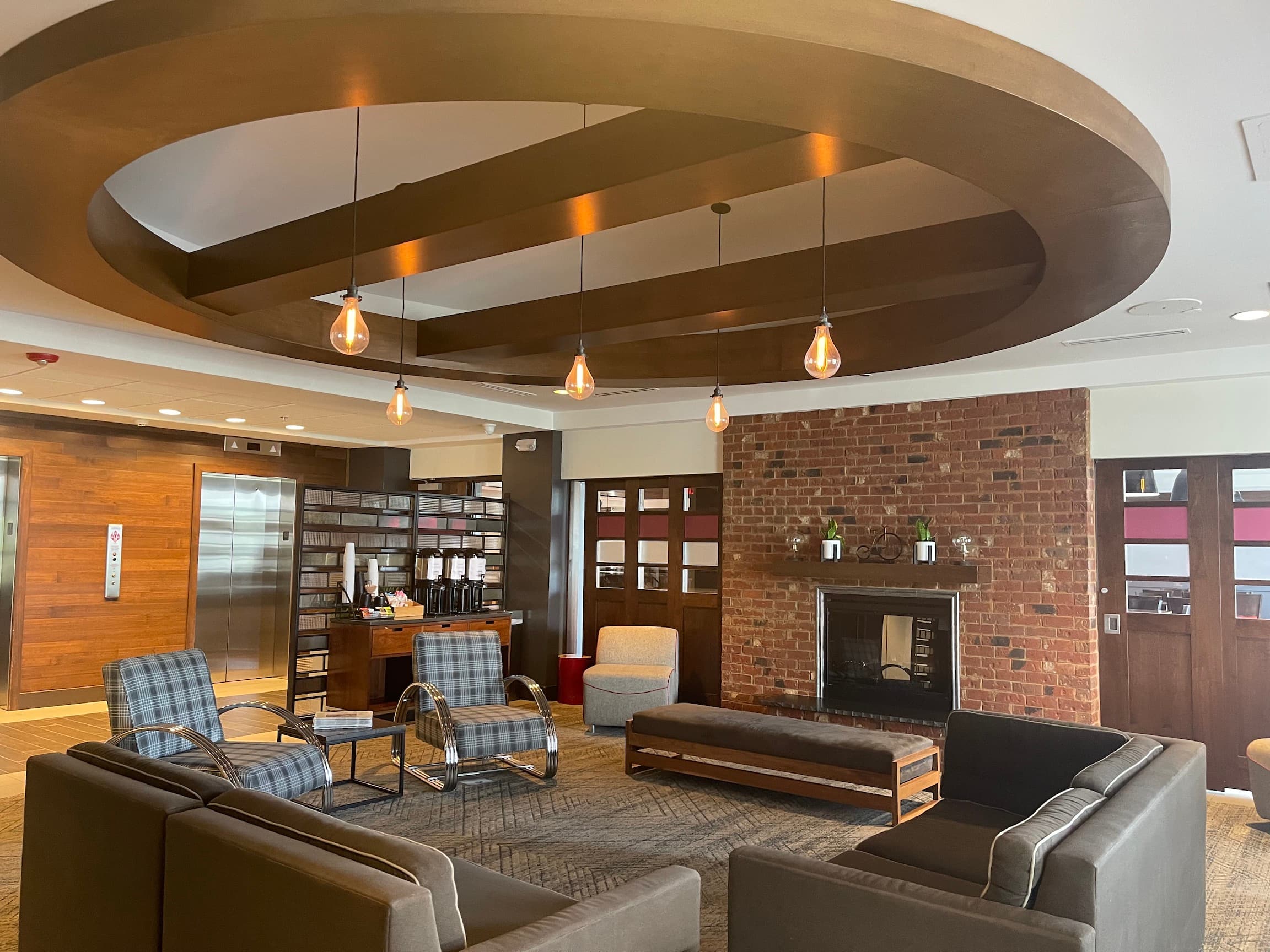 Radisson Hotel Detroit Metro Airport (DTW) - Gallery 1