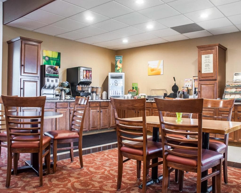 Quality Inn Buffalo Airport (BUF) - Gallery 4