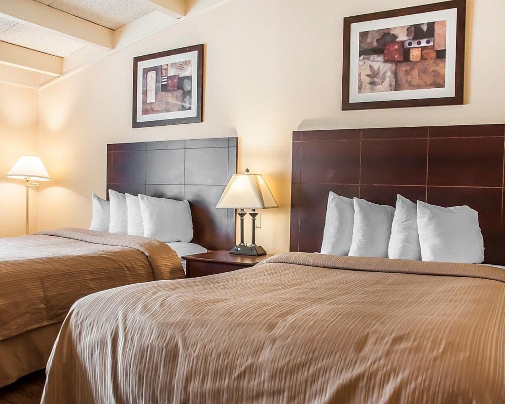 Quality Inn Buffalo Airport (BUF) - Gallery 1