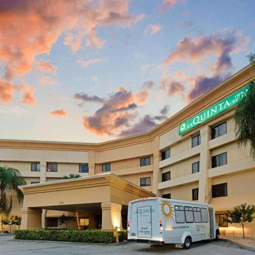 La Quinta Inn & Suites Miami Airport East (MIA)