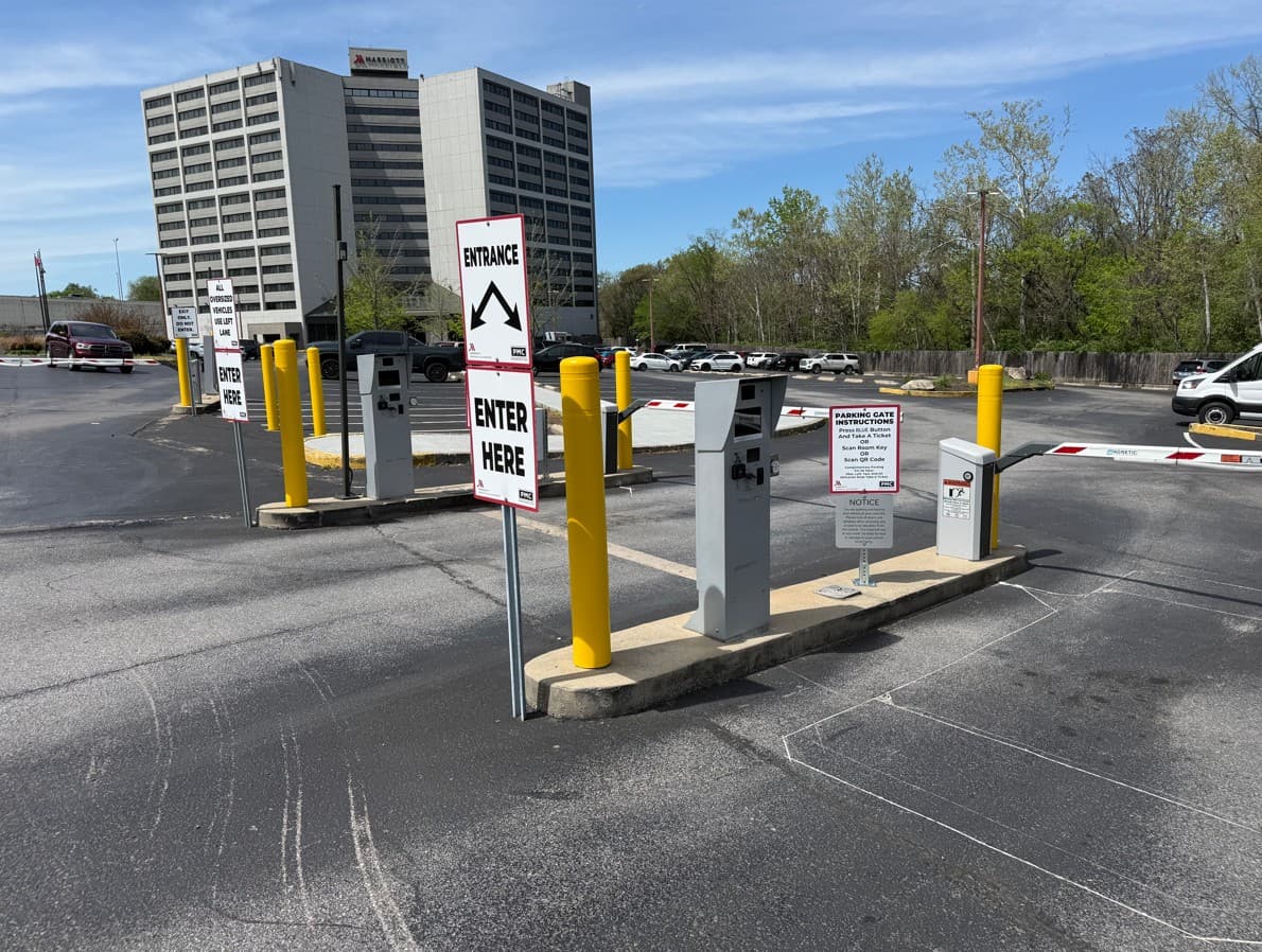 Marriott Nashville Airport (BNA) - Photo 1