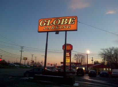 Globe Airport Parking (PIT)