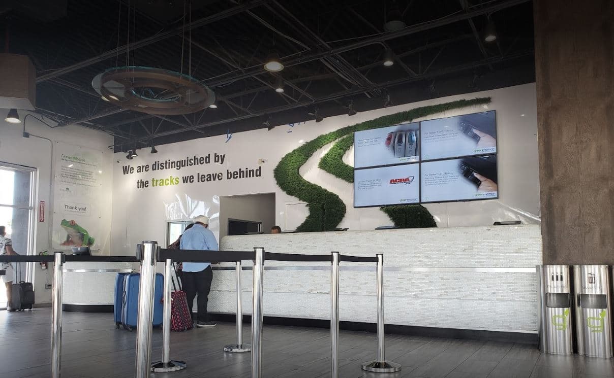Omni Airport Parking (MCO) - Gallery 1