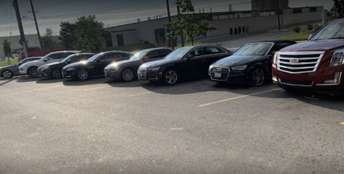 Park For U (YYZ) - Gallery 2