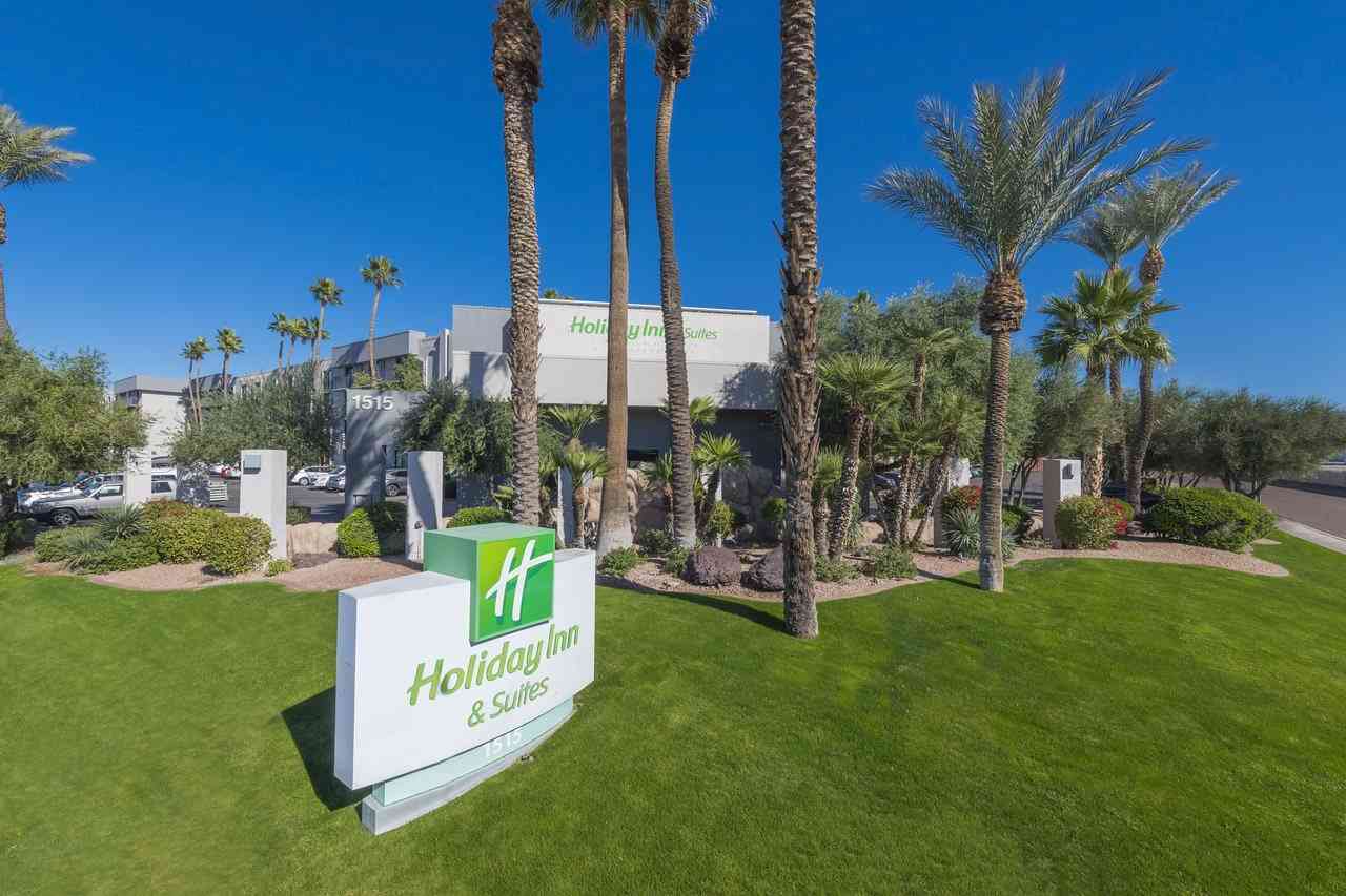 Holiday Inn & Suites Phoenix Airport North (PHX) - Gallery 1