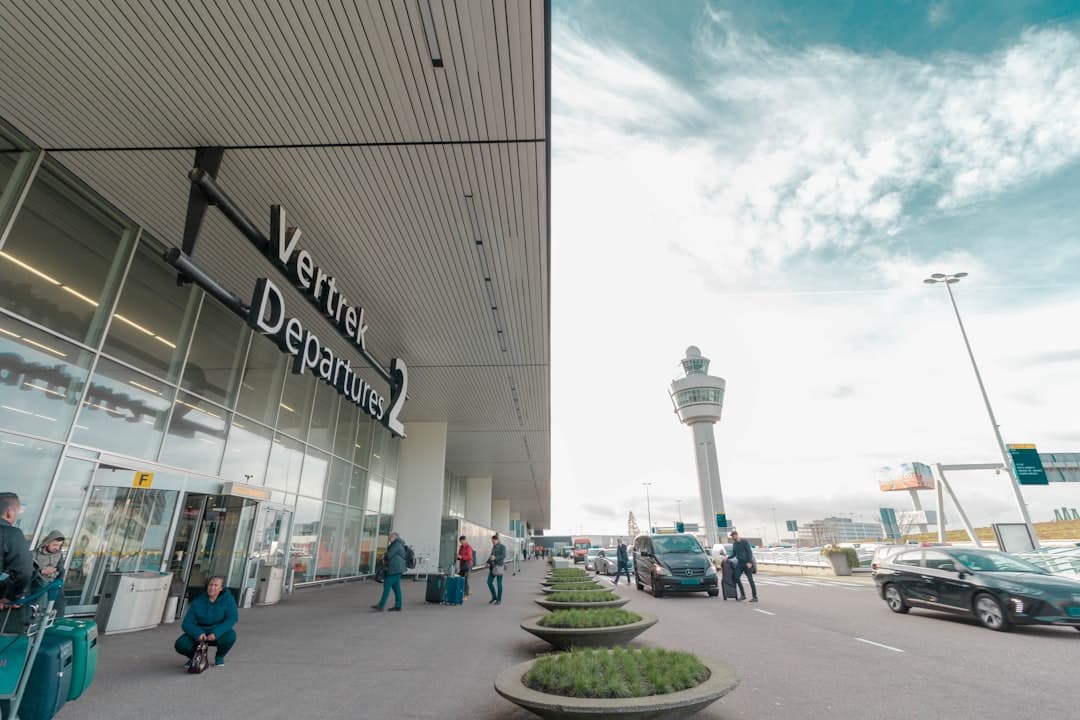 photo of Vertek Departure 2 during daytime — Photo by Ben Koorengevel on Unsplash