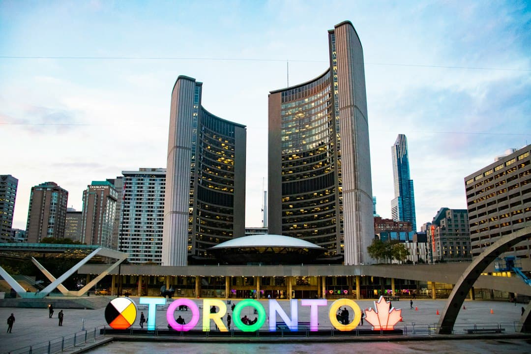 Toronto city during day — Photo by Rosy H Nguyen on Unsplash
