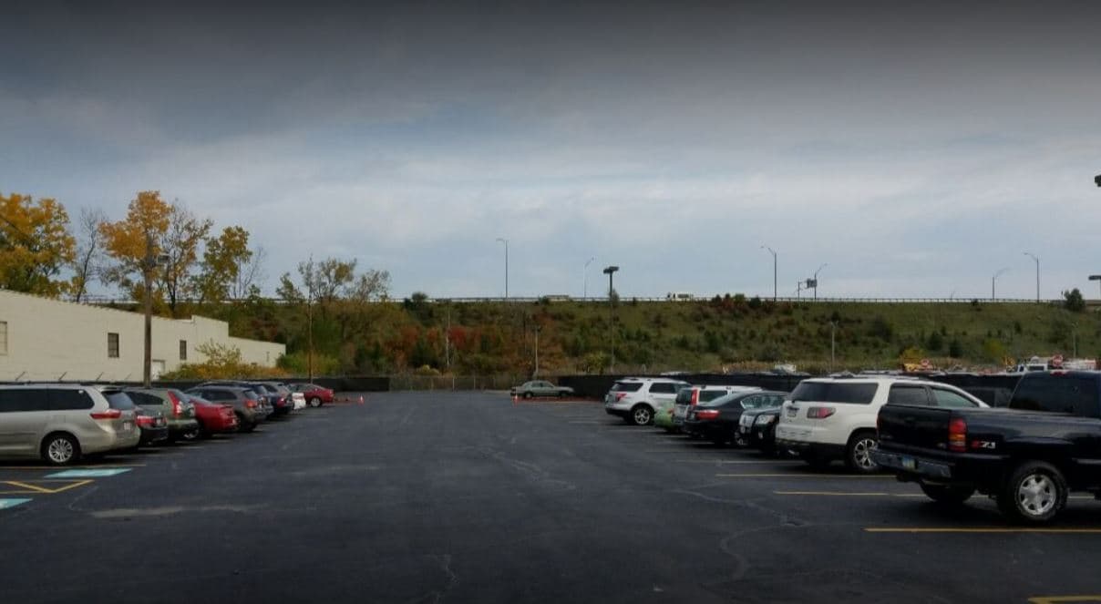 Airport Express Parking (CLE) - Gallery 2