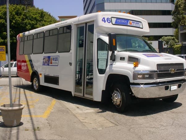 Fox Auto Parks (LAX) - Gallery 1