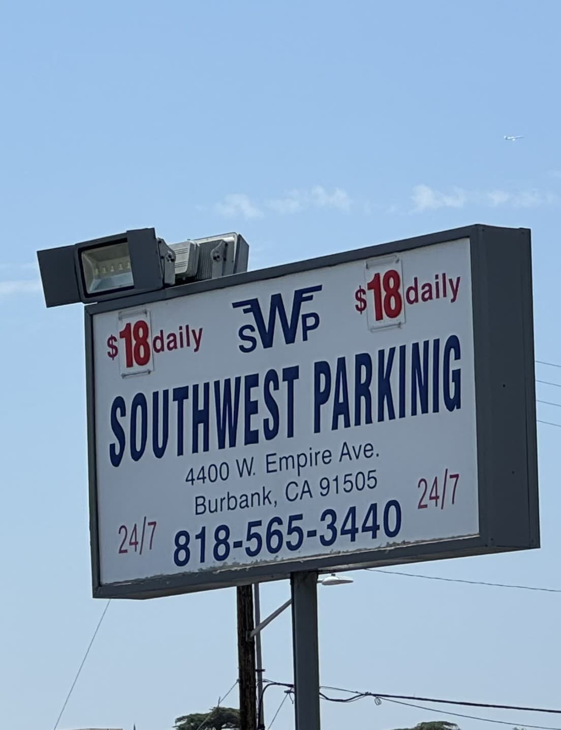 Southwest Parking Burbank (BUR) - Gallery 2