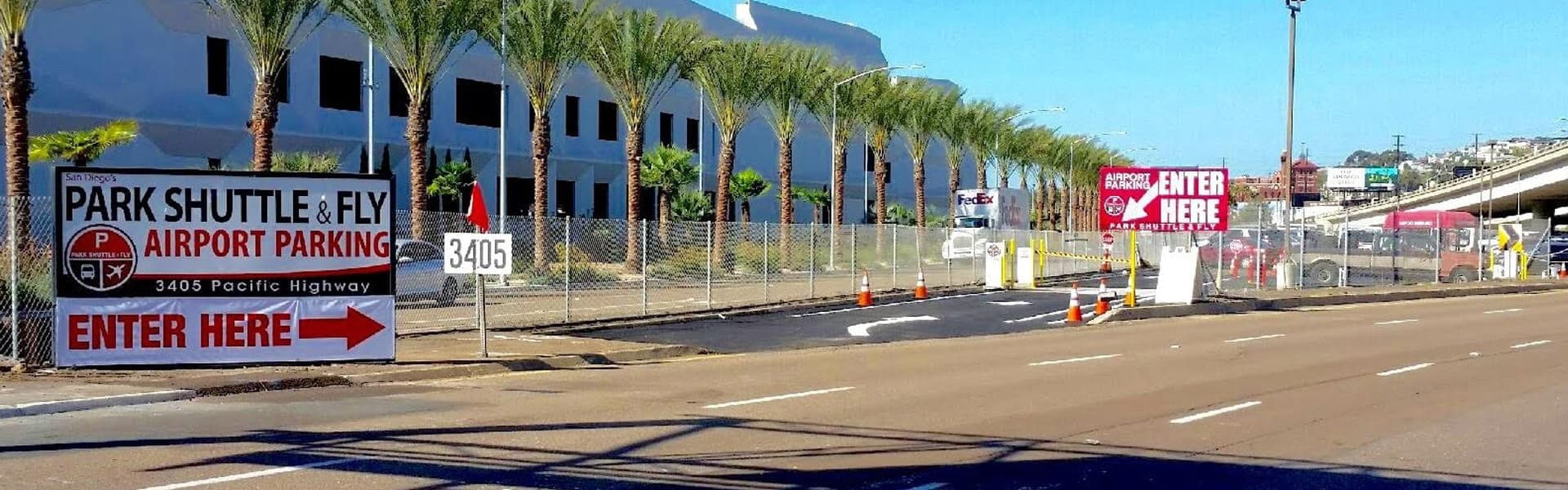 San Diego's Park Shuttle and Fly - LOT A (SAN) - Gallery 1