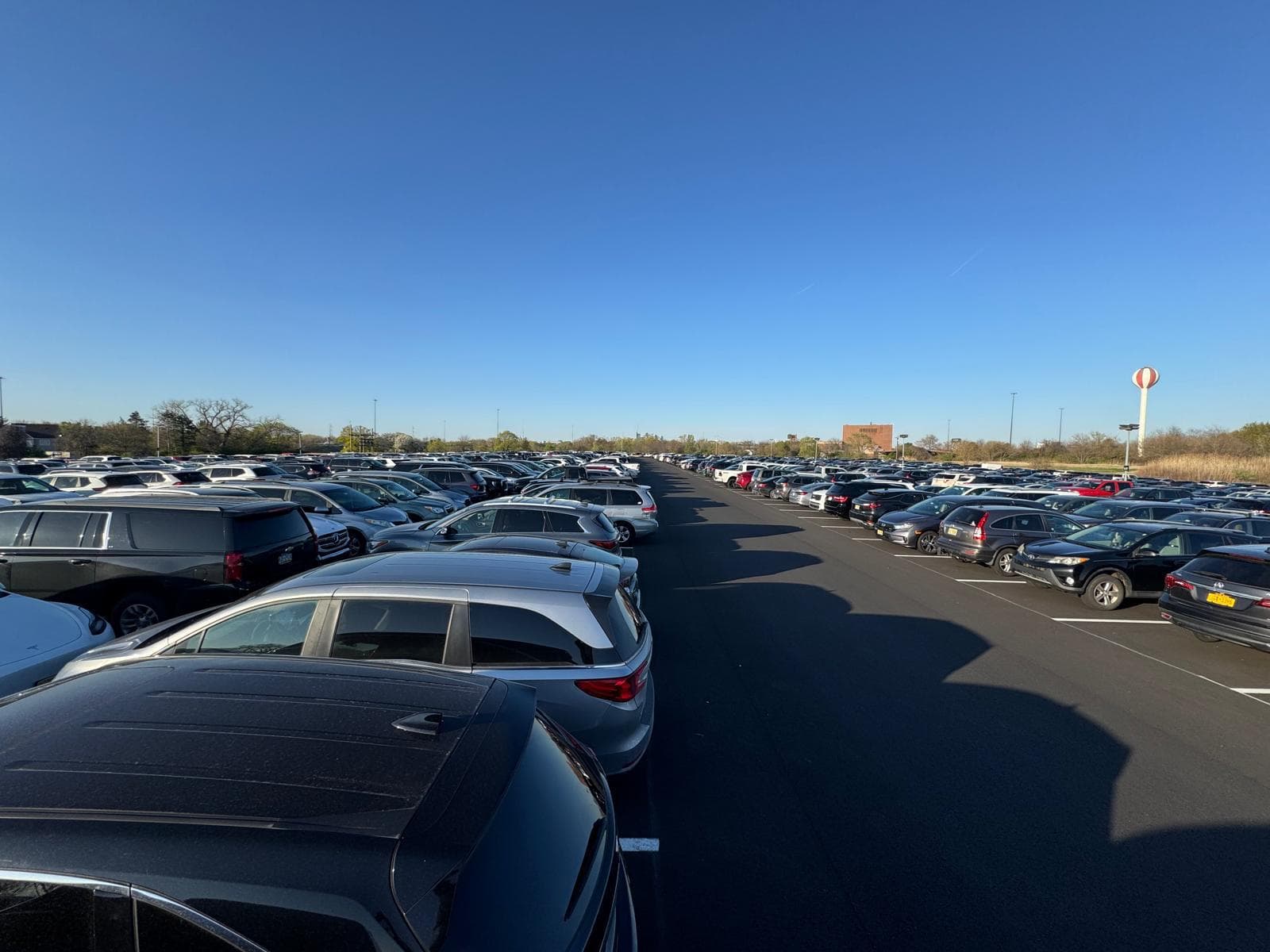 Parking Place (LGA) - Gallery 1