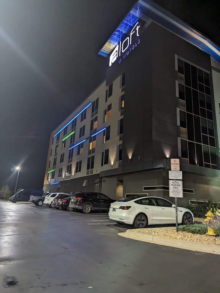 Aloft Denver Airport at Gateway Park (DEN) - Gallery 1