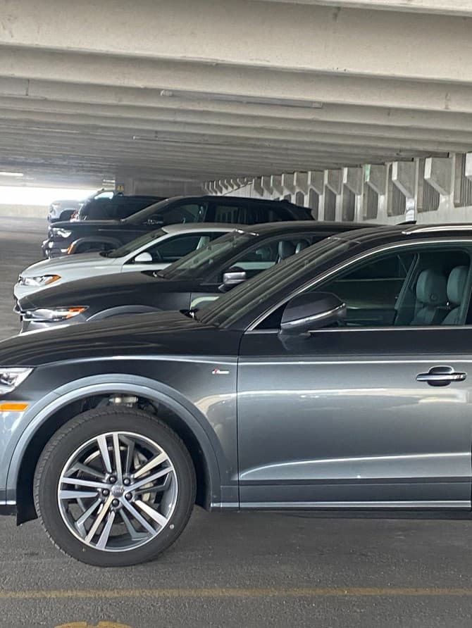 Car Park Pearson (YYZ) - Gallery 3