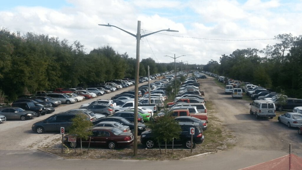 MCO Premium Airport Parking - Valet (MCO) - Gallery 2